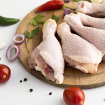 resized_addd0-7f42ffbefrozenchickenvsfreshchicken